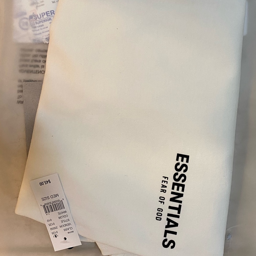 Fog fear of god tshirt sz m